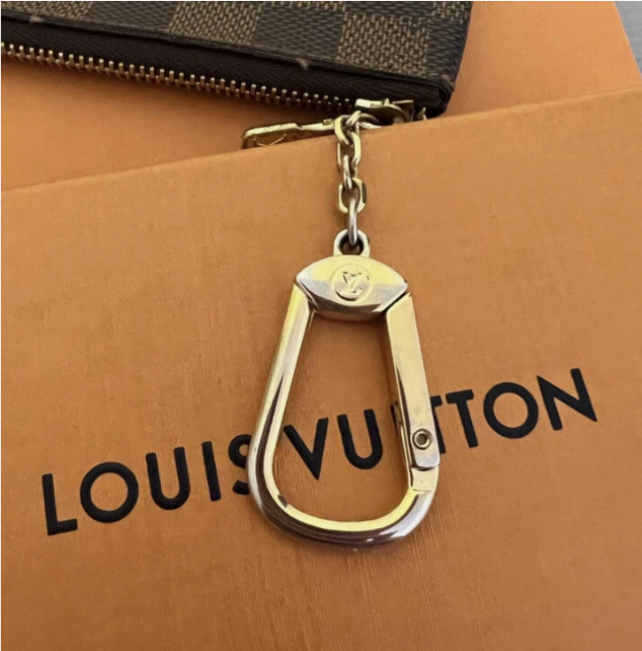 Louis Vuitton Key Pouch M62650 – Compact Designer Key & Coin Pouch
