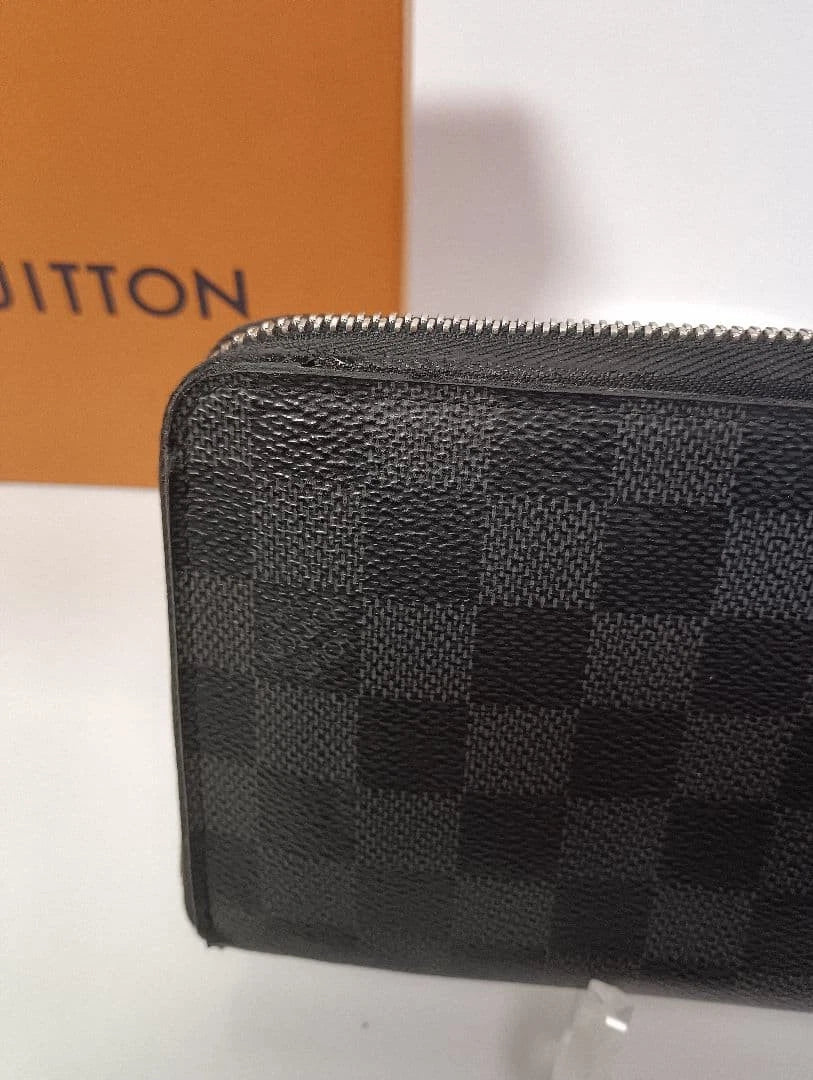 Louis Vuitton Damier Graphite Zippy Wallet Organizer – Designer Travel Wallet