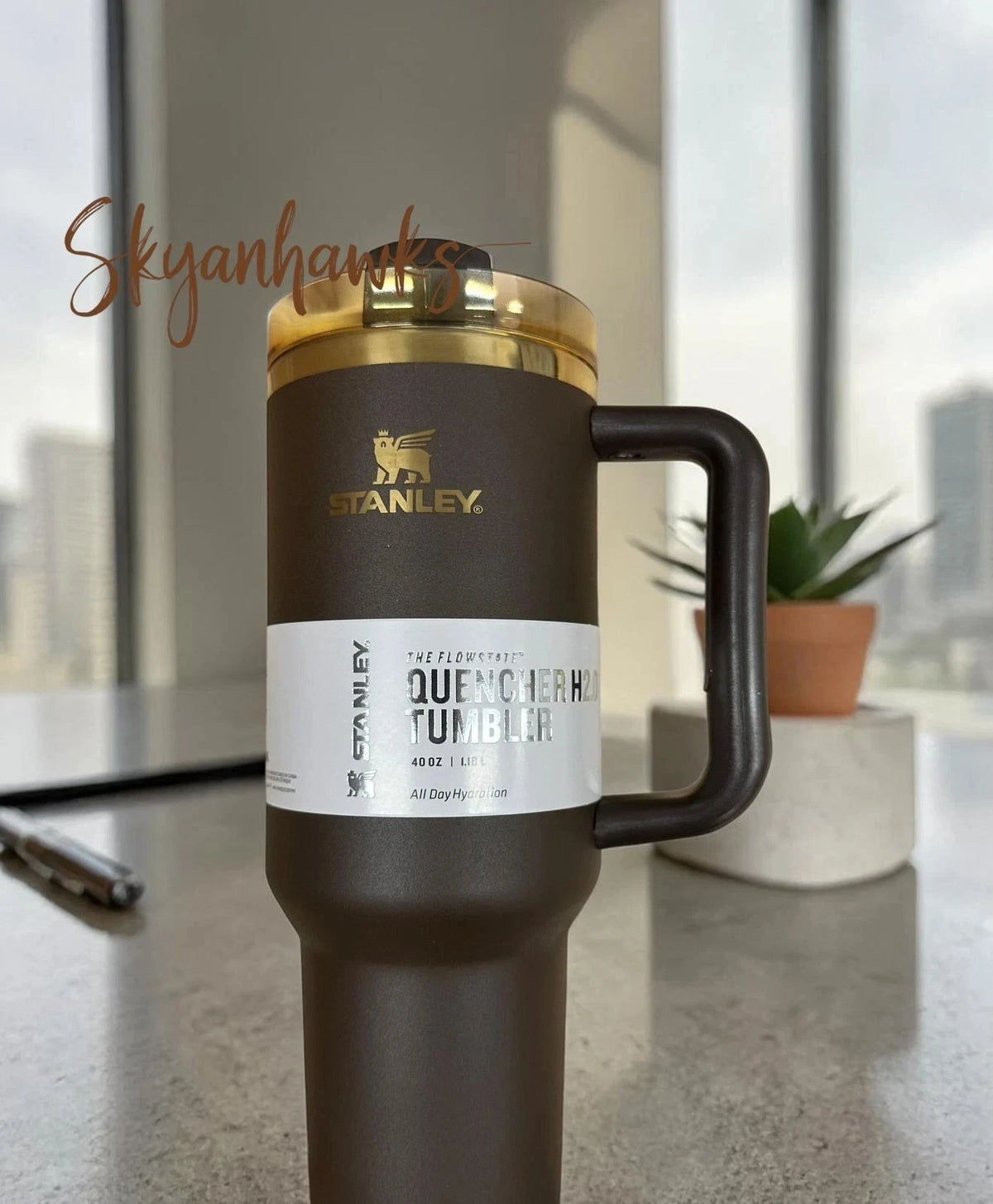 Stanley Chocolate Gold Quencher H2.0 FlowState Tumbler 40 oz – Factory Sealed