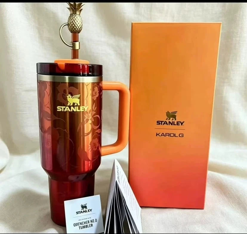 Stanley x KAROL G Quencher H2.0 40oz Floral Tumbler Red