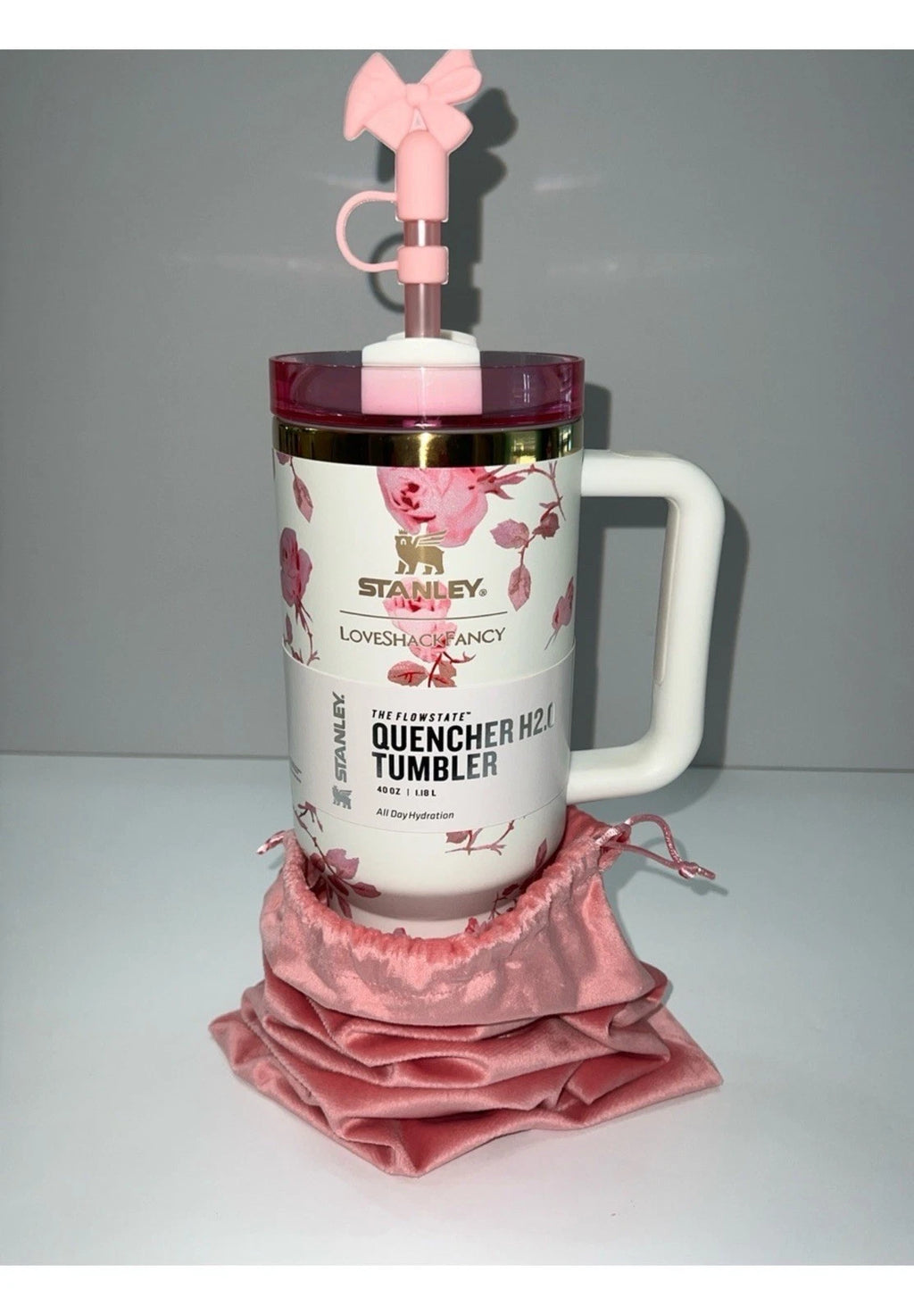 Stanley x LoveShackFancy Rosa Bow Pink Quencher H2.0 40oz