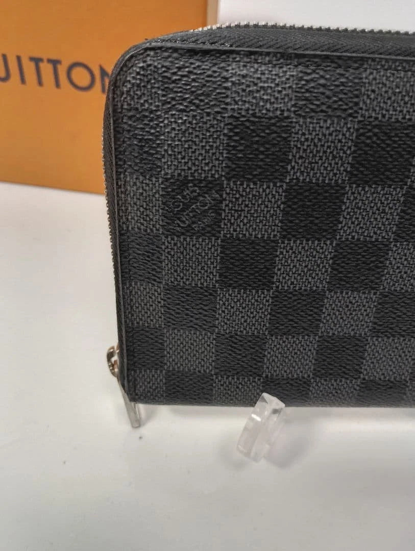 Louis Vuitton Damier Graphite Zippy Wallet Organizer – Designer Travel Wallet