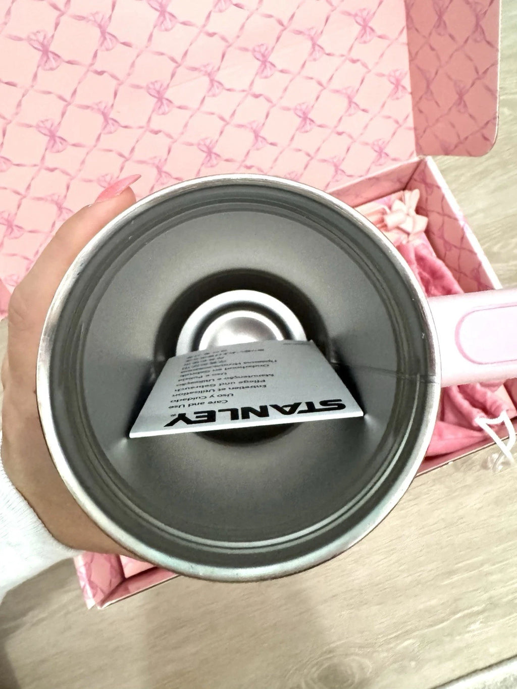 Stanley x LoveShackFancy Pink Bow Quencher H2.0 40oz Tumbler
