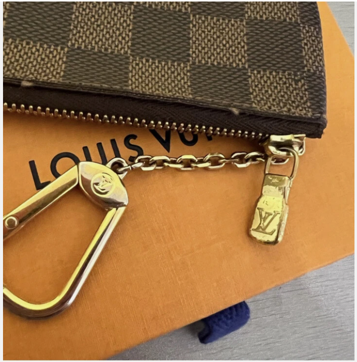 Louis Vuitton Key Pouch M62650 – Compact Designer Key & Coin Pouch