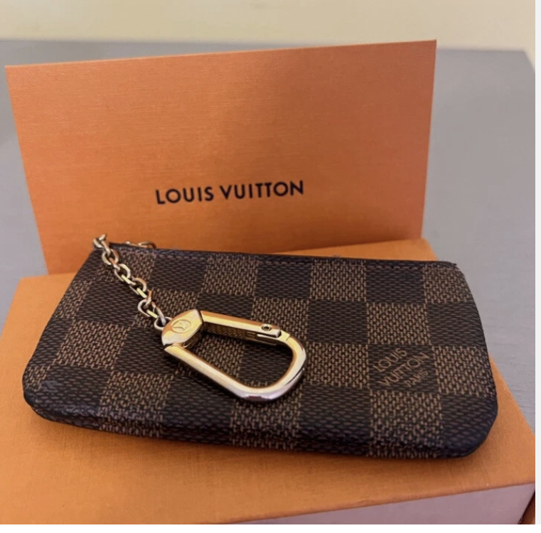 Louis Vuitton Key Pouch M62650 – Compact Designer Key & Coin Pouch